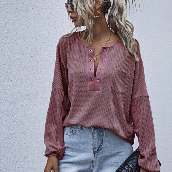 Lavender pocket oversized knit waffle top - Picture 14 of 15